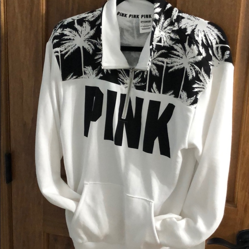 •PINK Pullover